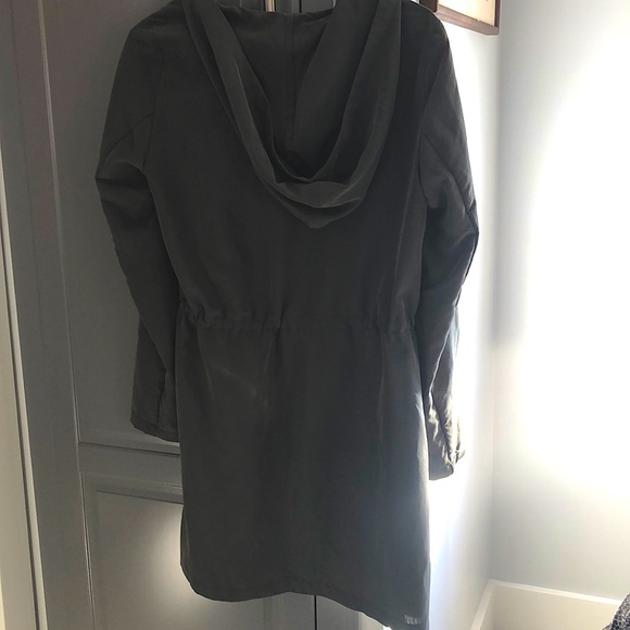 Divided coat - Picture 1 of 3